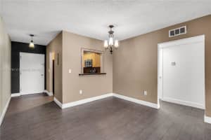 525 W 69th St APT 210, Hialeah, FL 33014, - MLS#A11704767