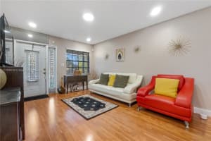 2860 NW 26th St, Fort Lauderdale, FL 33311, Sold 03/05/25