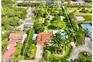 6800 SW 185th Way, Southwest Ranches, FL 33332, Sold 05/19/25