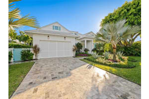 28 NE 9th St, Delray Beach, FL 33444, Sold 01/13/25