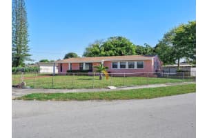 4530 NW 171st St, Miami Gardens, FL 33055, Sold 04/04/25