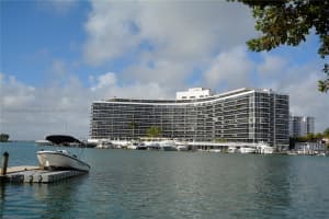 900 Bay Dr, Miami Beach, FL 33141, Sold 01/27/25