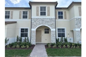 2594 SE 29th St, Homestead, FL 33035, - MLS#A11705117