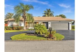9051 NW 20th Manor, Coral Springs, FL 33071, Sold 01/14/25