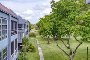 8331 Sands Point Blvd, Tamarac, FL 33321, Sold 01/17/25