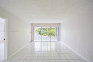 8331 Sands Point Blvd, Tamarac, FL 33321, Sold 01/17/25