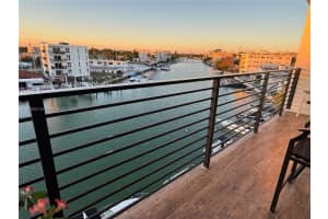 8100 Byron Ave 504, Miami Beach