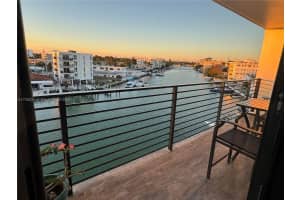 8100 Byron Ave APT 504, Miami Beach, FL 33141, - MLS#A11705231