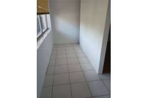 9141 Sw Sunrise Lakes Blvd 219 Sunrise, FL 33322 - MLS#A11705287