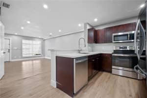 2941 Cambridge Ln, Hollywood, FL 33026, Sold 01/14/25