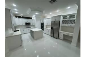 9741 Roche Pl, Wellington