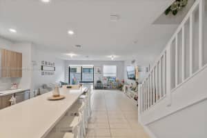 15808 NW 91st Ave, Miami Lakes, FL 33018, Sold 01/27/25