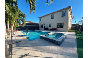 16673 SW 44th St, Miami, FL 33185 - MLS#A11705656