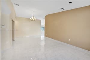 17650 SW 4th Ct, Pembroke Pines, FL 33029, Sold 02/13/25