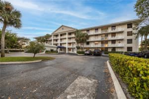 1715 Whitehall Dr, Davie, FL 33324, Sold 08/19/25