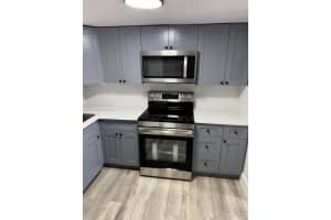6625 W 4th Ave, Hialeah, FL 33012, Sold 02/18/25