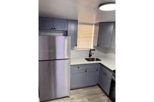 6625 W 4th Ave, Hialeah, FL 33012, Sold 02/18/25