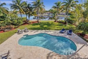 900 Tradewinds Bend, Weston, FL 33327, Sold 04/10/25
