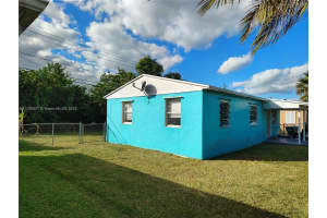 14940 Monroe St, Miami, FL 33176, Sold 01/30/25