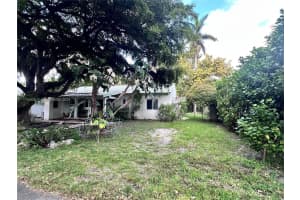 845 NE 71st St, Miami, FL 33138, Sold 05/16/25