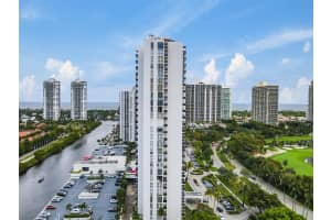 ELDORADO TOWERS, 3625 N Country Club Dr APT 1604, Aventura, FL 33180, - MLS#A11705920