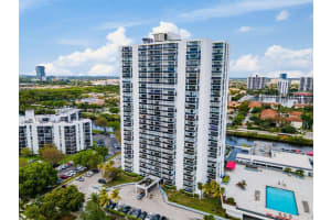 ELDORADO TOWERS, 3625 N Country Club Dr APT 1604, Aventura, FL 33180, - MLS#A11705920