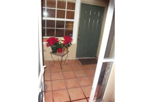 8630 SW 3rd St, Pembroke Pines, FL 33025, Sold 04/22/25