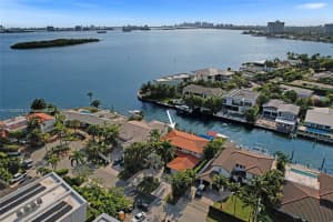 1960 Ne 118th Rd North Miami, FL 33181 - MLS#A11705978