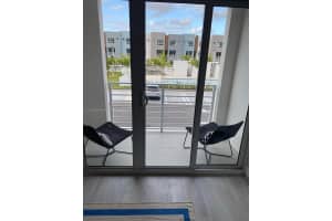 2505 NE 193rd St, Aventura, FL 33180, Sold 01/22/25