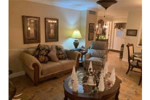 700 NE 14th Ave APT 404, Hallandale Beach, FL 33009, - MLS#A11706203