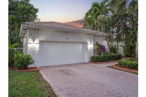 2553 Bay Pointe Dr, Weston, FL 33327, Sold 04/15/25