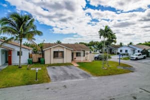 25131 SW 125th Ct, Homestead, FL 33032, Sold 02/24/25