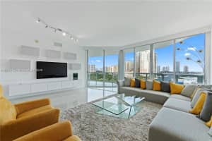 3131 NE 188th St APT 2904, Aventura, FL 33180, - MLS#A11706355
