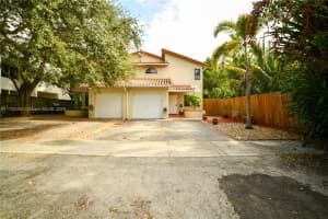 2927 Catalina St, Coconut Grove, FL 33133, Sold 04/25/25