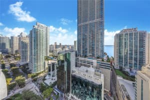 1060 Brickell Ave, Miami, FL 33131, Sold 05/05/25
