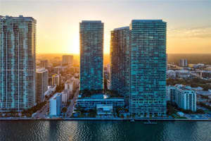 650 NE 32nd St, Miami, FL 33137, Sold 03/25/25