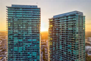 650 NE 32nd St, Miami, FL 33137, Sold 03/25/25