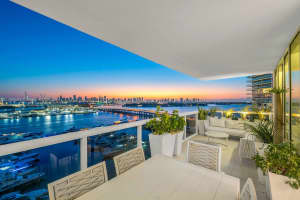 400 Alton Rd, Miami Beach, FL 33139, Sold 07/29/25