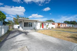 1005 NW 12th St, Fort Lauderdale, FL 33311, Sold 05/16/25