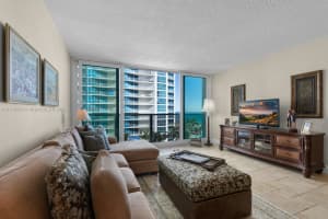 3505 N Ocean Dr, Hollywood, FL 33019, Sold 05/13/25