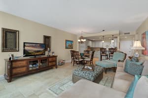 3505 N Ocean Dr, Hollywood, FL 33019, Sold 05/13/25