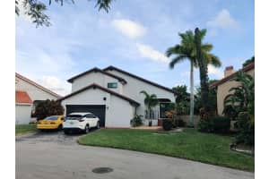 17715 NW 62nd Pl N, Hialeah, FL 33015, Sold 06/10/25