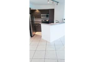 3400 Pinewalk Dr N, Margate, FL 33063, Sold 02/14/25