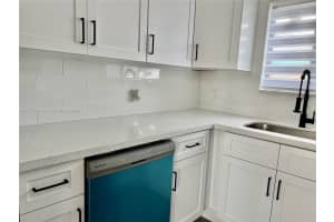 3864 NW 209th St, Miami Gardens, FL 33055, Sold 02/18/25