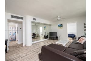 5005 Collins Ave, Miami Beach, FL 33140, Sold 03/25/25