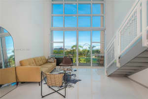 253 NE 2nd St, Miami, FL 33132, Sold 01/31/25