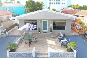 326 Grant St, Hollywood, FL 33019, Sold 03/04/25