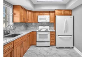 3525 Polk St, Hollywood, FL 33021, Sold 02/25/25
