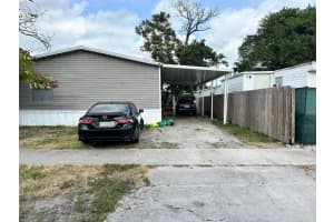 13421 SW 8th St, Davie, FL 33325, Sold 08/15/25