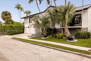 3555 Crystal View Ct, Miami, FL 33133, Sold 03/17/25